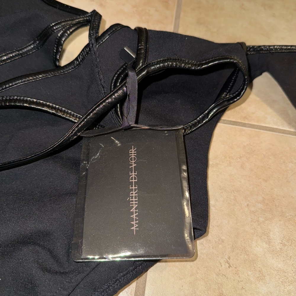 Maniere De Voir Black Cut-Out Bodysuit - Picture 6 of 6